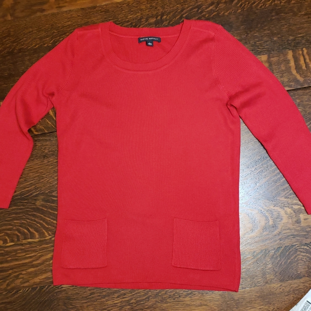 Banana Republic Red Long Sleeve Pocket Sweater Lg